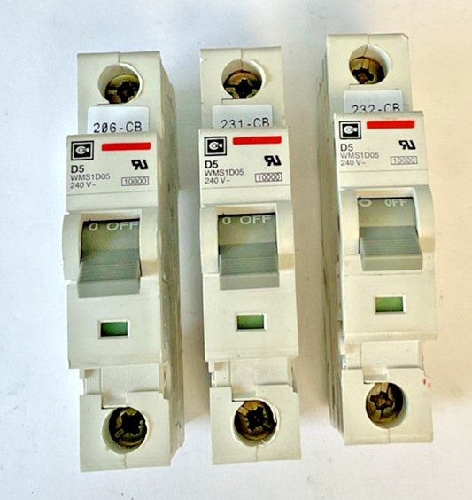 CUTLER HAMMER WMS1D06 CIRCUIT BREAKER 240VAC D5 ***LOTOF3***0