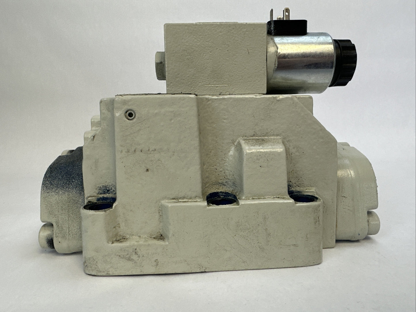 REXROTH R900937356 VALVE R9009150690