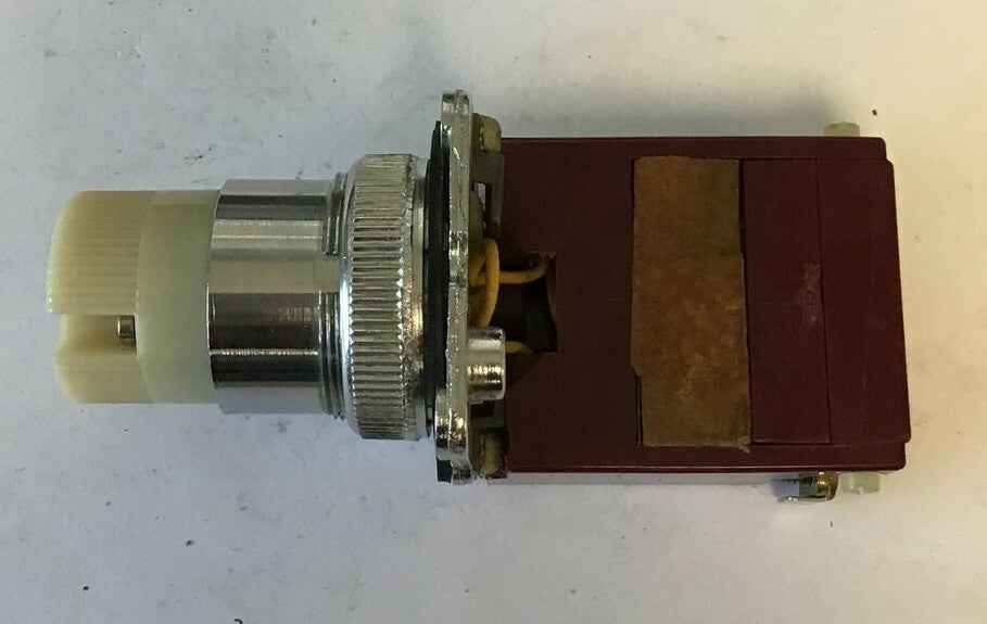  REES 4300-979 SELECTOR KNOB 949-6550 WHITE KNOB 115V 60CY5