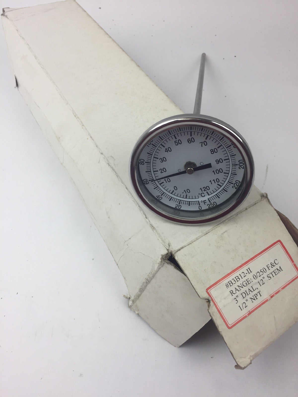 B3B12-II RANGE 0/250 F&C 3" DIAL 12" STEM 1/2" NPT0