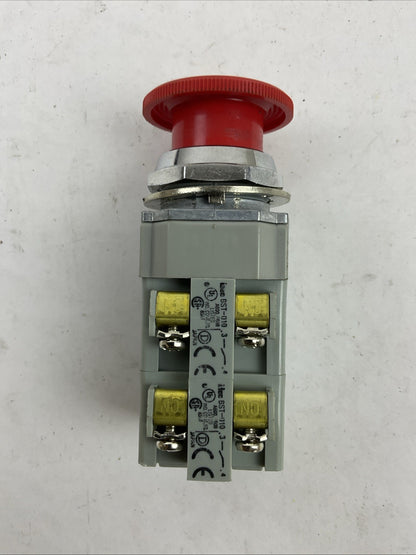 IDEC AVD311N-R RED TWIST-RELEASE EMERGENCY STOP MUSHROOM BUTTON3