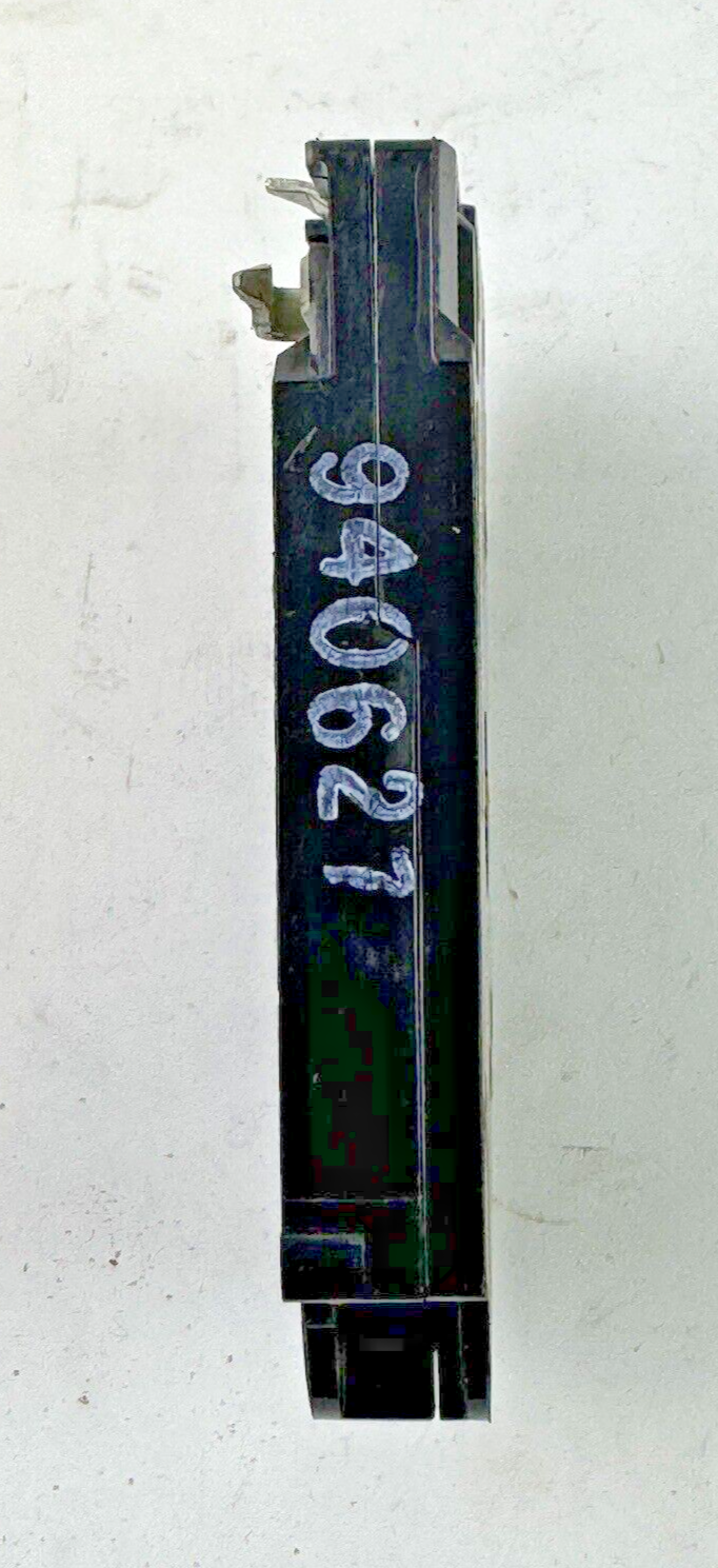 CHALLENGER *BOX OF 14* - A115K - CIRCUIT BREAKERS - 1 POLE/15 A/240 VAC7