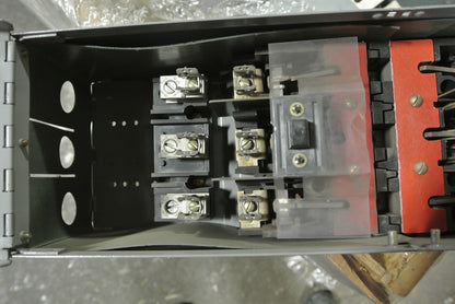 WESTINGHOUSE FDPT3211R - TWIN PANELBOARD SWITCH - 240V, 30A, 3-POLE / EACH4