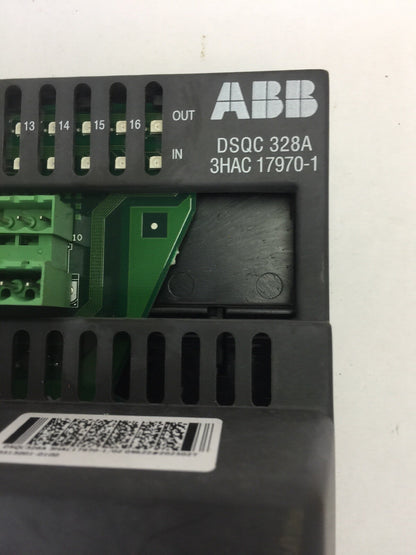 ABB DSQC 328A DIGITAL I/O MODULE 3HAC17970-11