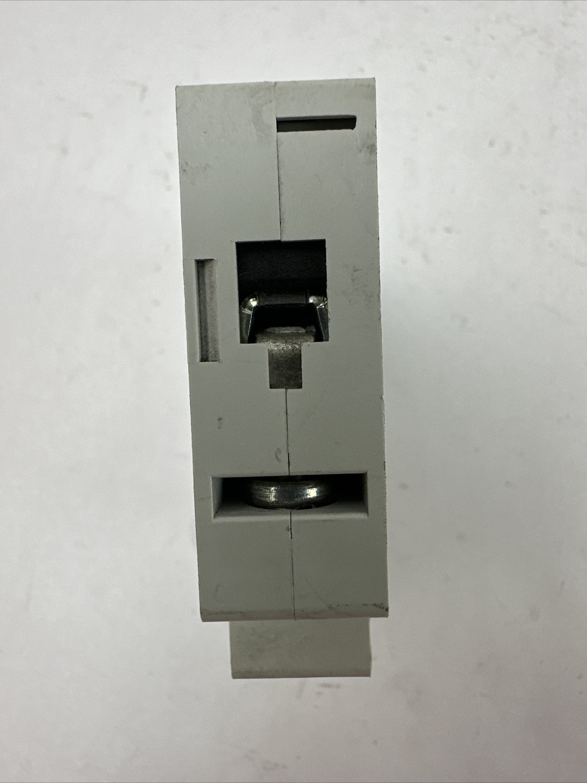 EATON FAZ-B20/1-SP CIRCUIT BREAKER 20A 230/400VAC 240/415VAC 1POLE4