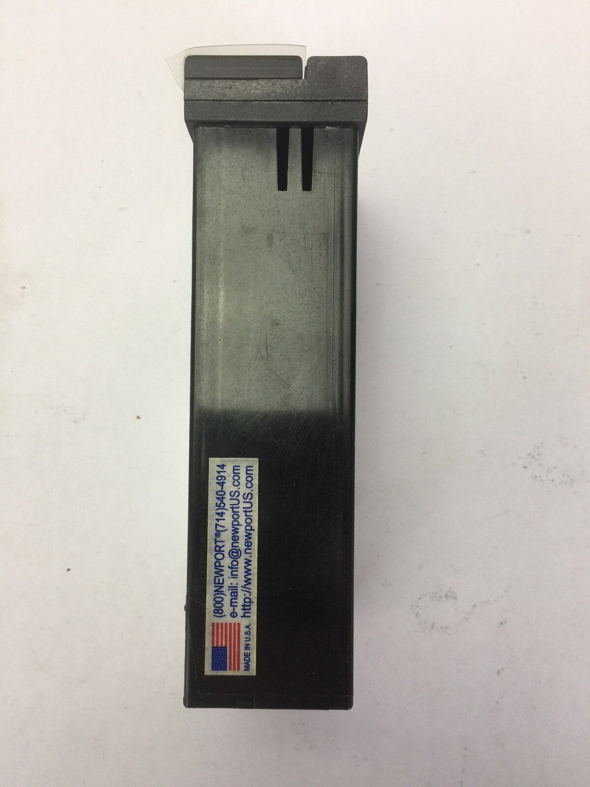 NEWPORT ELECTRONICS INFCR-212A/E TEMPERATURE CONTROLLER 115VAC 9.5W5