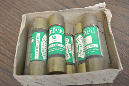 LOT of 8 CEFCO REN50 RENEWABLE FUSE / 50A / 250V / NEW SURPLUS / CAPACITY 35-60A3