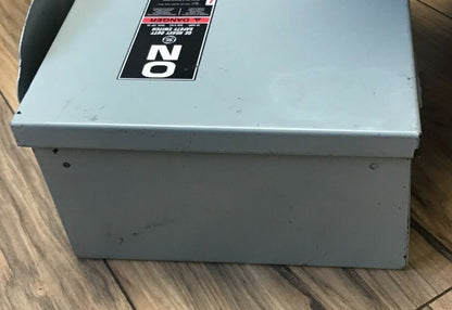 GENERAL ELECTRIC THN3361J SAFTEY SWITCH NON FUSIBLE 30A MODEL 11 600VAC/250VDC5