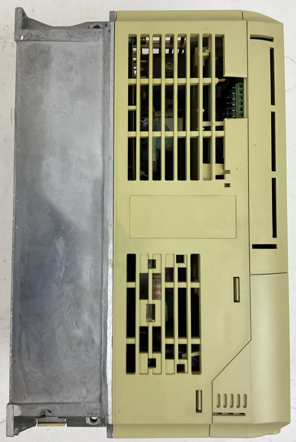 YASKAWA CIMR-P7U45P5 AC DRIVE OUTPUT 3PH 0-480V 12.5A 9.5kVA INPUT 3PH 380-480V6