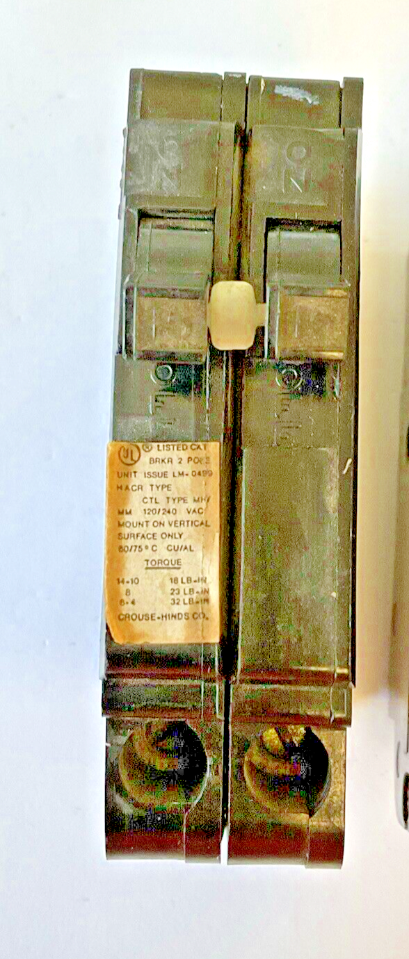 CROUSE-HINDS MH215 CIRCUIT BREAKER HACR 120/240VAC MH/MM ***LOTOF2***1
