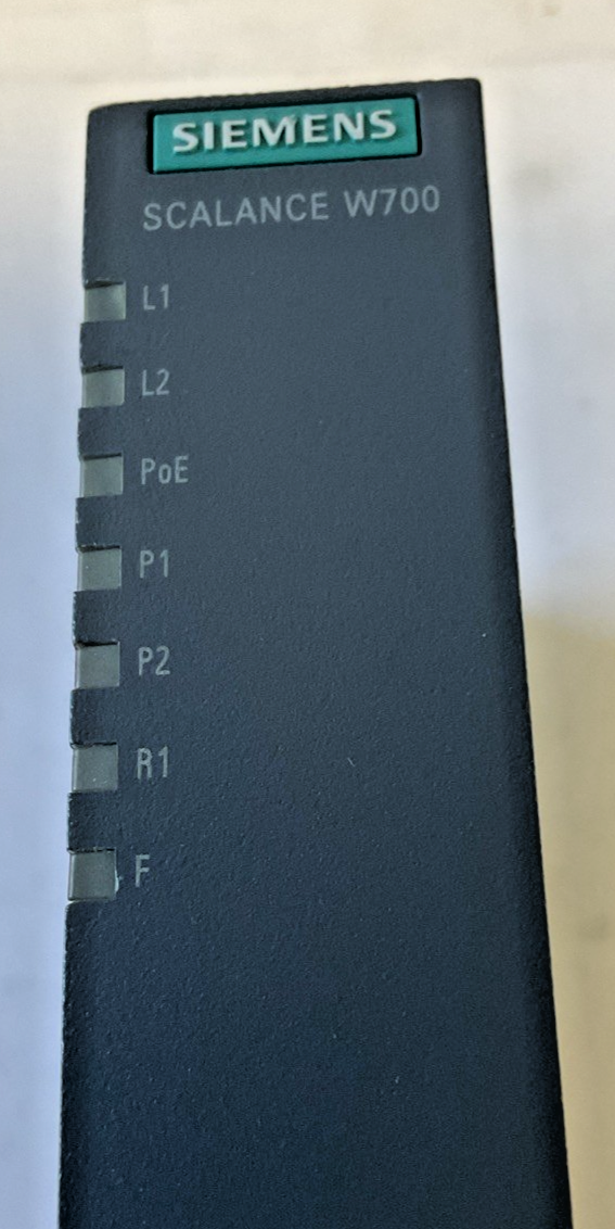 SIEMENS 734-1FX00-0AB0 SCALANCE MODULE W700 24VDC 0.25A9