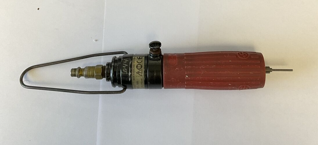 DESOUTTER SC021-AB-S4Q PNEUMATIC SCREW DRIVER 6.3BAR 230 0R/MIN3