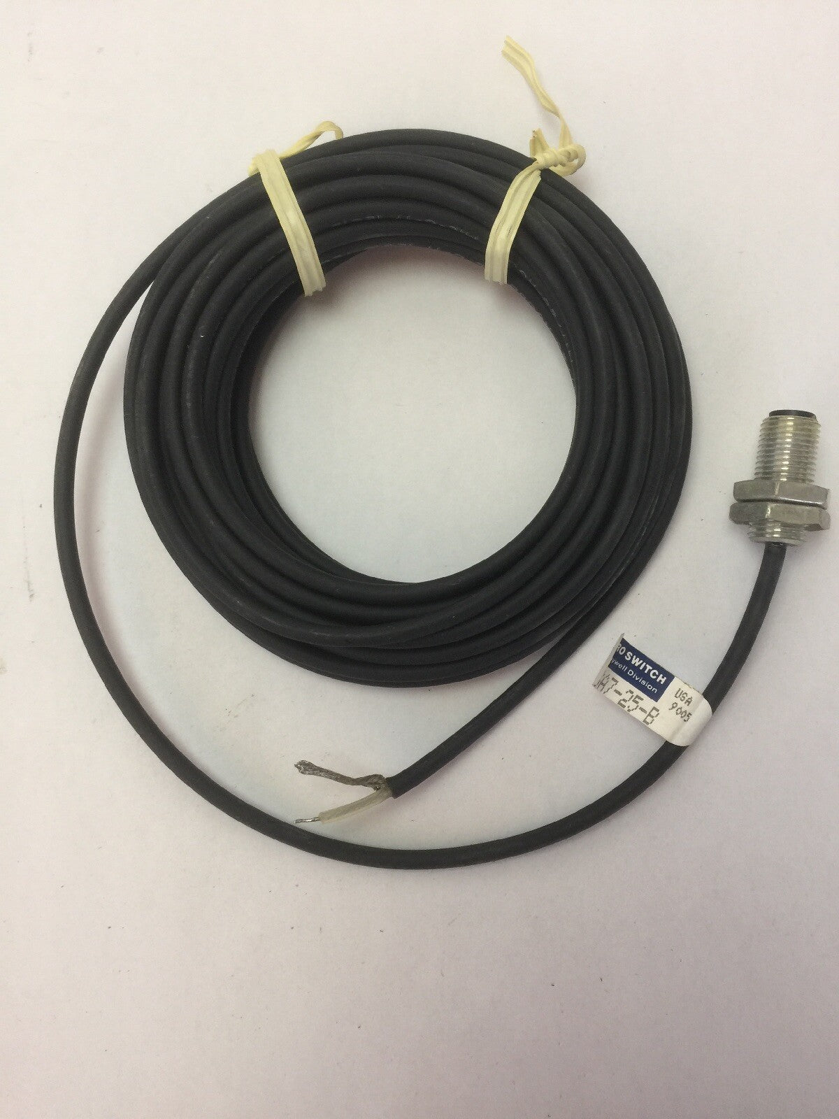 MICRO SWITCH A HONEYWELL DIVISION FMSA7-25-B 90052