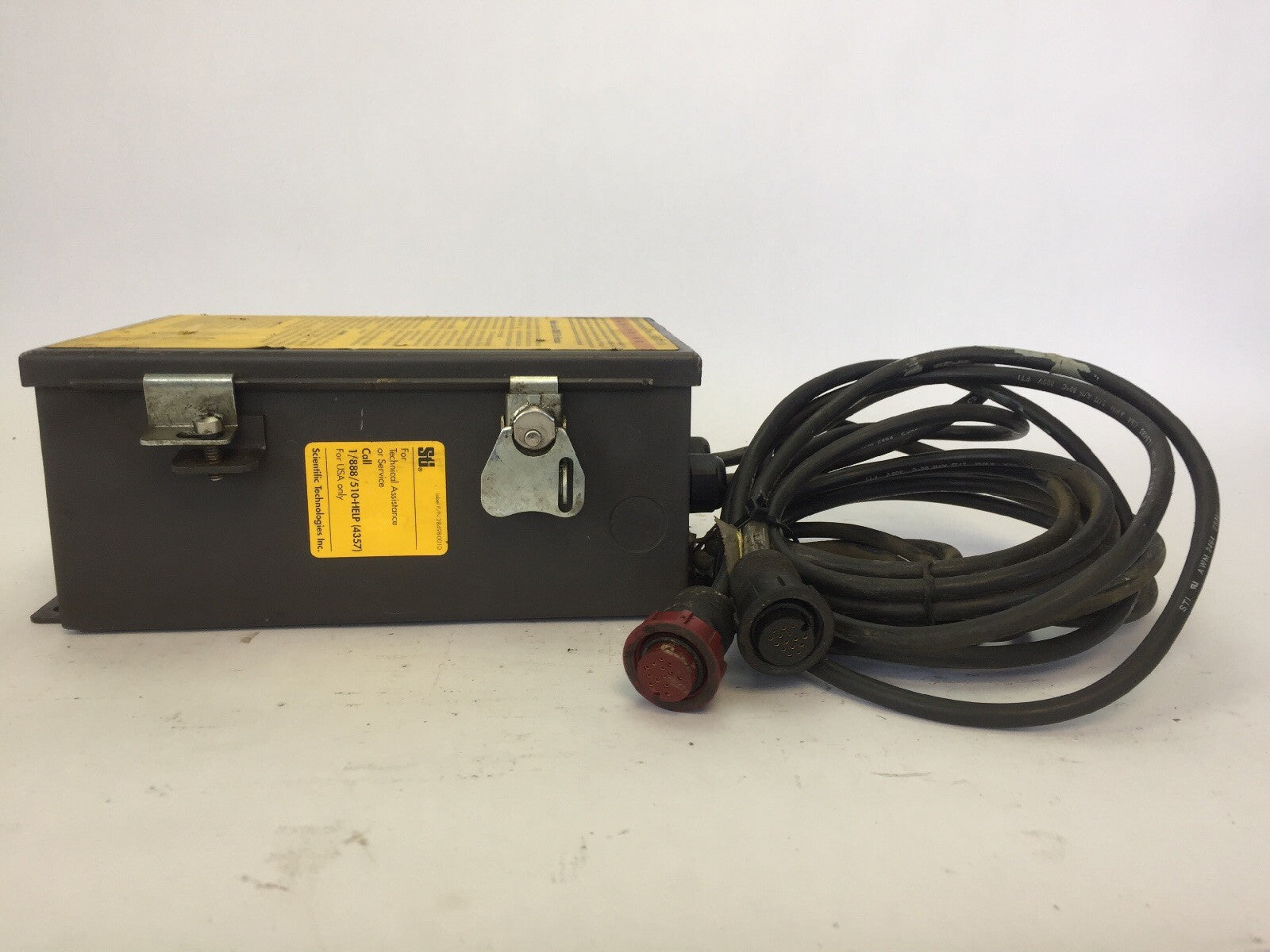 STI MS/FS43CNTRL-B2-E-AC1 LIGHT CURTAIN CONTROLLER 115VAC MS4320B2-AC1-15X-05R-E4