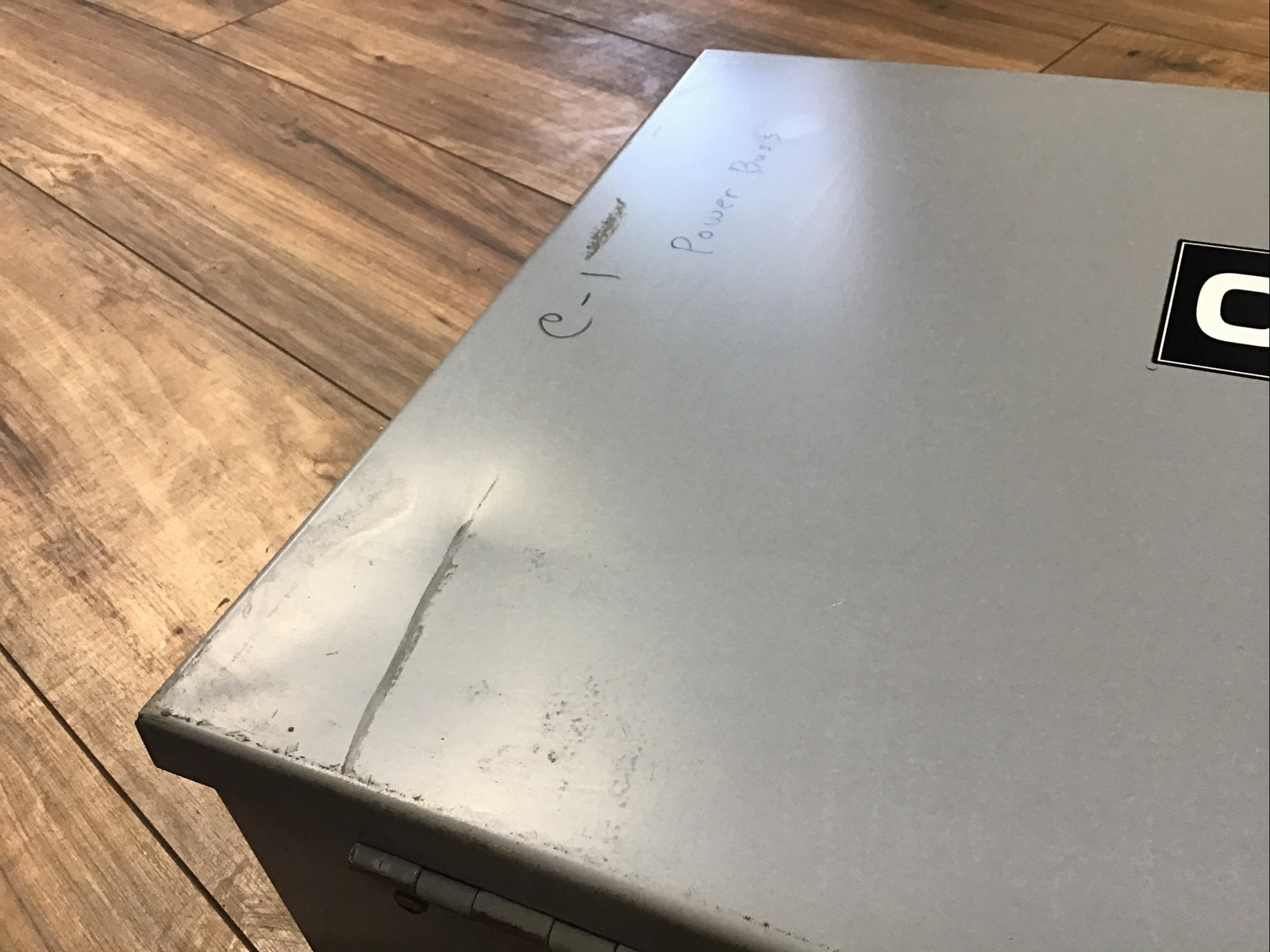 GE TH3224J MODEL 7 FUSIBLE SAFETY SWITCH 200A 240VAC 250VDC 60HP 2P5