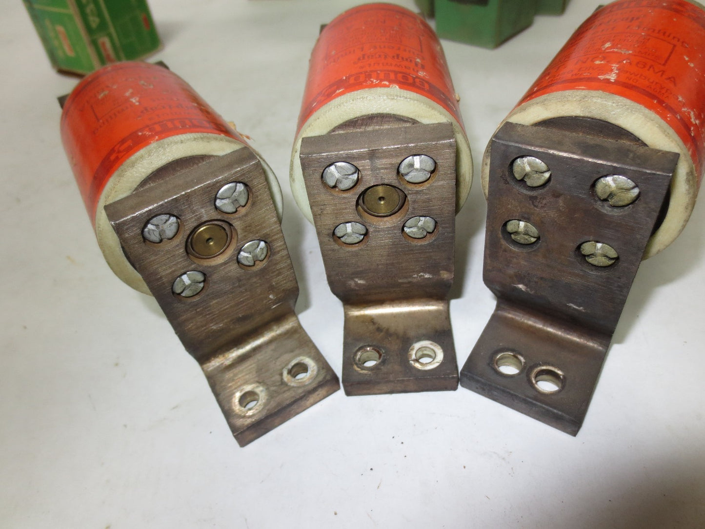GOULD SHAWMUT A6MA FUSES, 600-800A - LOT of 30