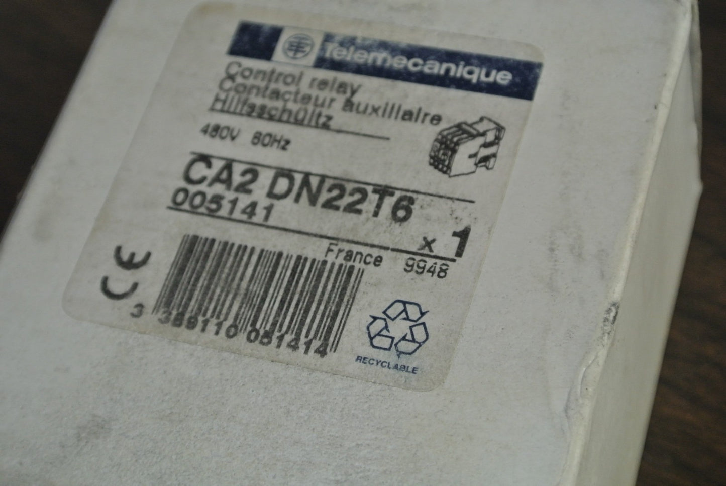 TELEMECANIQUE CA2DN22T6 CONTROL RELAY / AUX. CONTACTOR - 480V, 60Hz COIL1