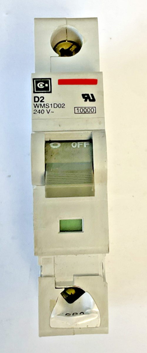 CUTLER HAMMER WMS1D02 CIRCUIT BREAKER 240VAC ***LOTOF2***1