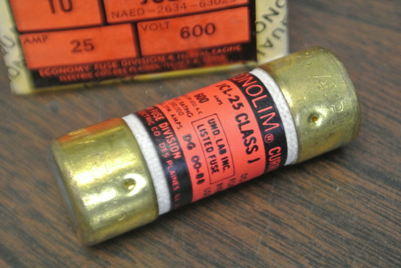 ECONOMY / ECONOLIM JCL25 FUSE / 25A / 600V / NEW SURPLUS / EACH0