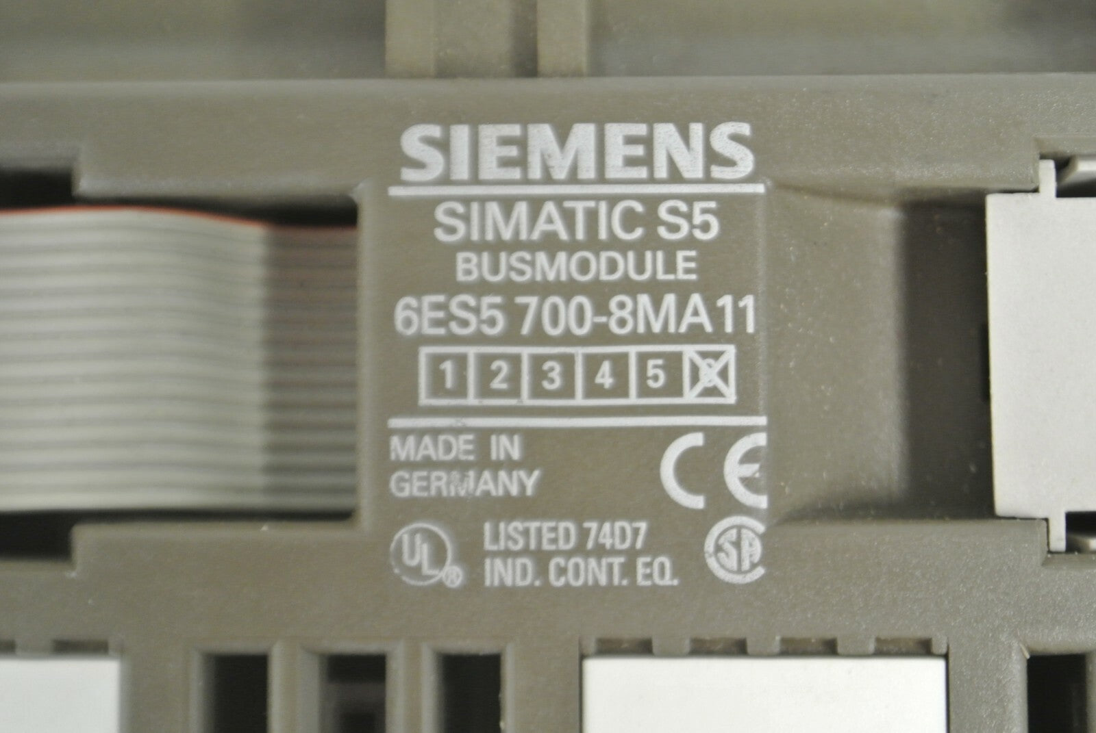 SIEMENS 6ES5 700-8MA11 SIMATIC S5 BUS MODULE 1