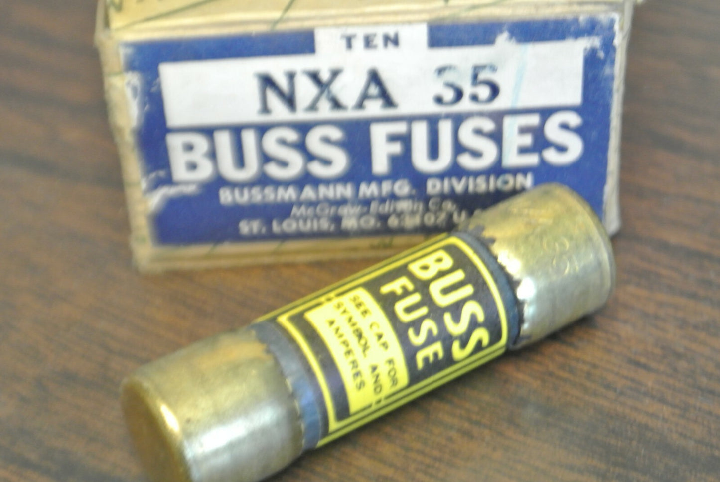 BUSS NXA35 FUSE / 35A / 32V (?) / NEW SURPLUS / EACH2