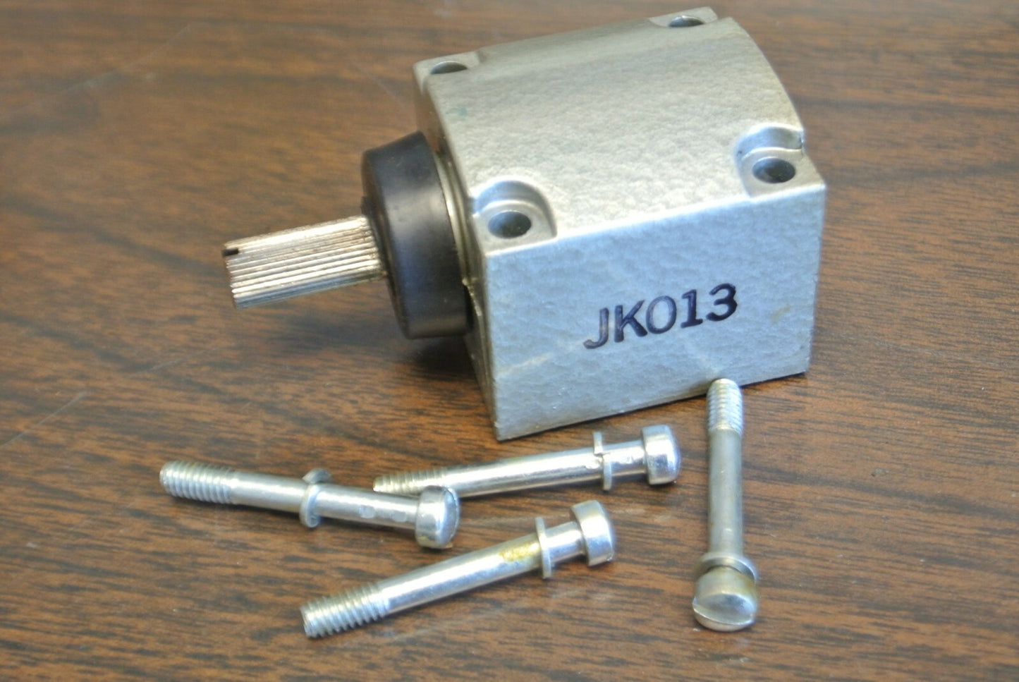 GOULD / R.B. DENISON / C4-JK013 LIMIT SWITCH / NEW SURPLUS / C4JK0132