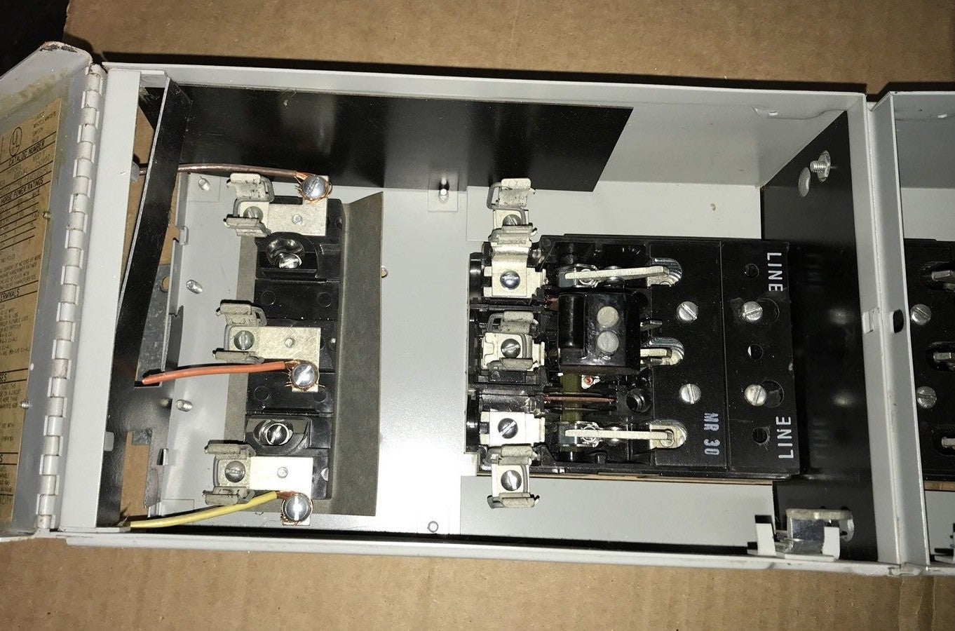 GE General Electric THFP361L 30A, 600VAC TYPE QMR TWIN PANELBOARD SWITCH2