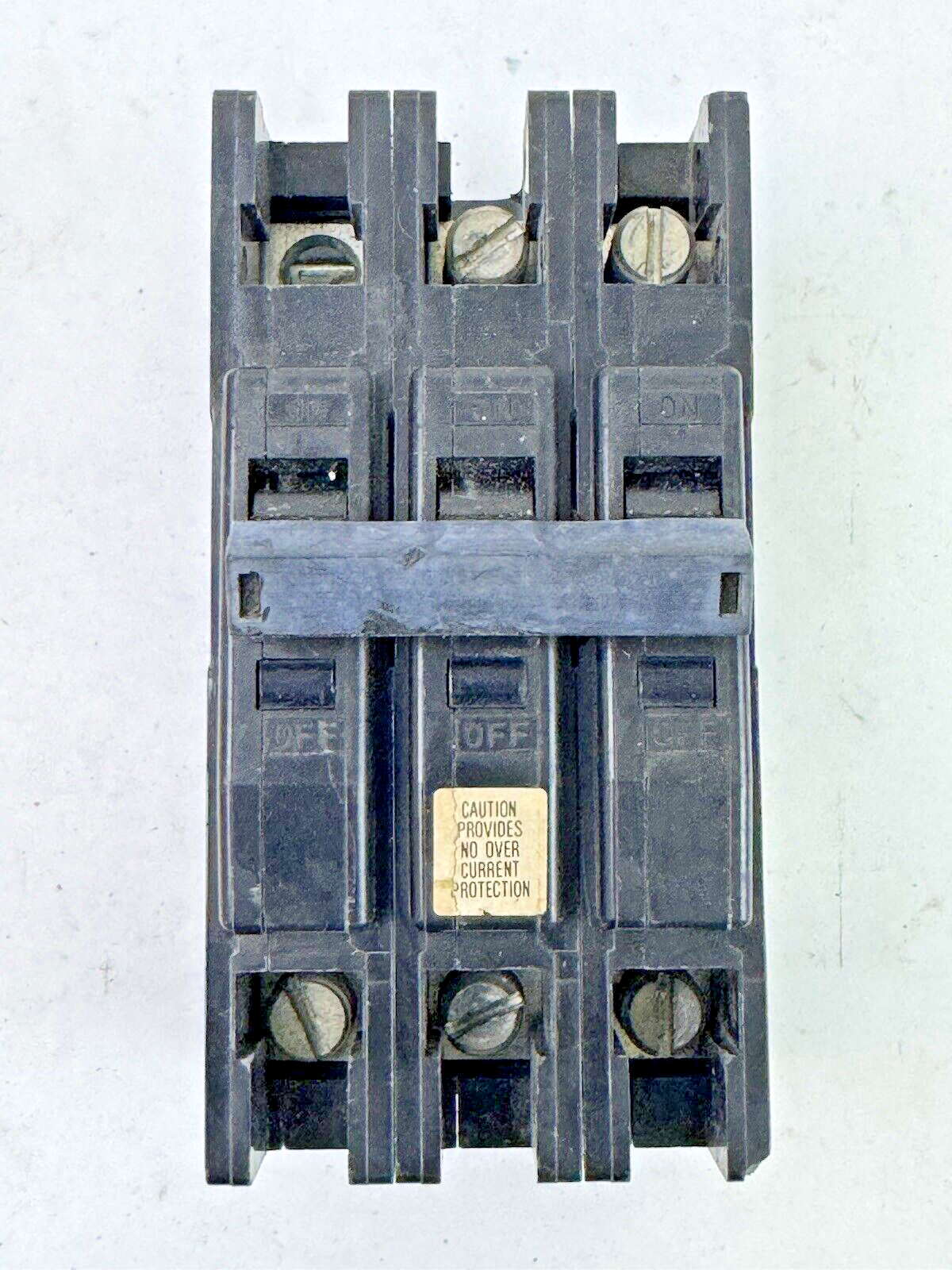 SQUARE D - QOU30001 - CIRCUIT BREAKER - 3 POLE/125 A/240 VAC/TYPE QOU **READ DES6
