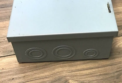 GE TGN3322 SAFETY SWITCH MODEL 8 240VAC/250VDC 60A TYPE 1 NON FUSIBLE 15HP6