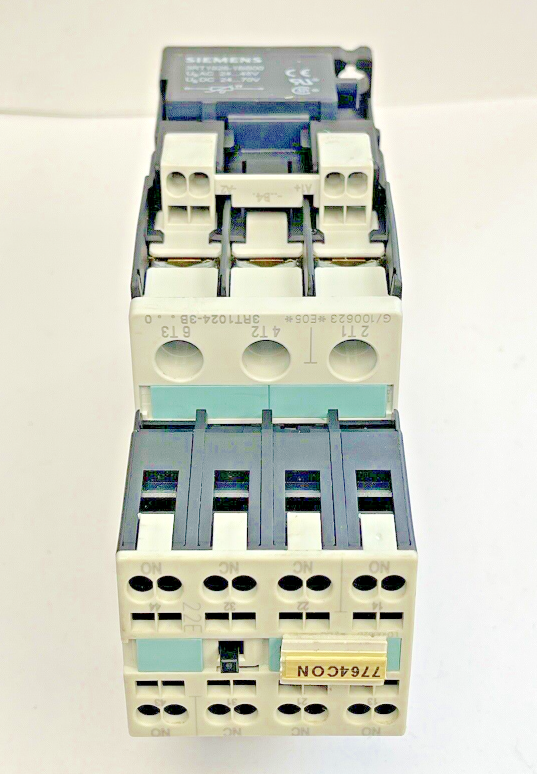 SIEMENS - 3RT1024-3B..0 & 3RH1921-2HA22 & 3RT1926-1BB00 W/ 24VDC COIL3