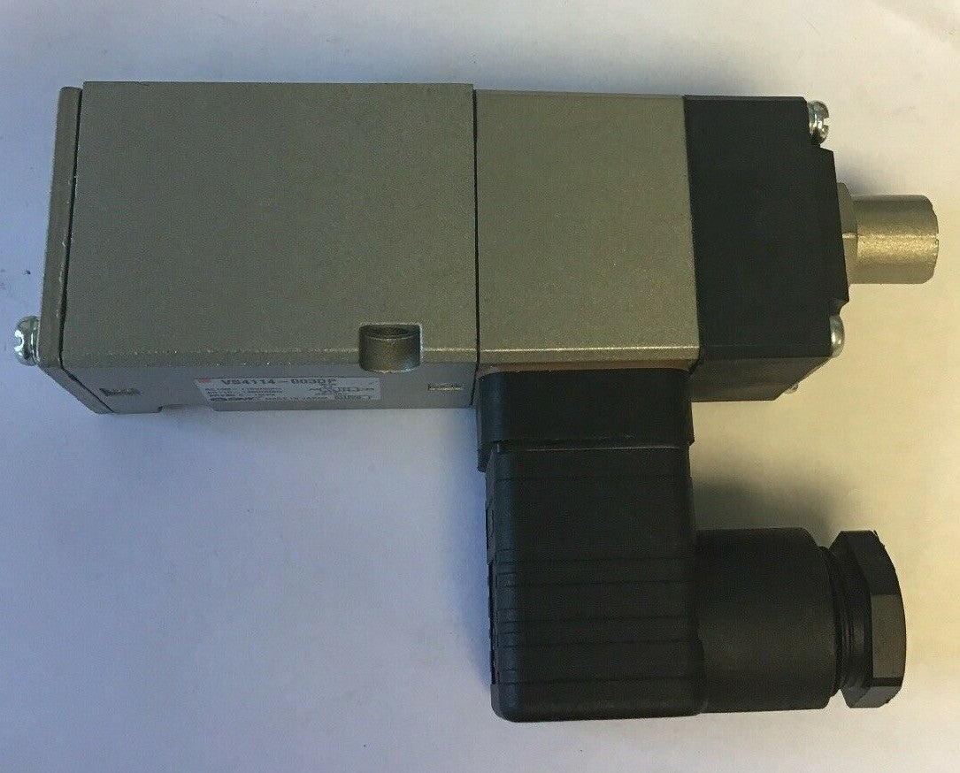 SMC VS4114-003DP VALVE 110VAC 130V/60HZ4