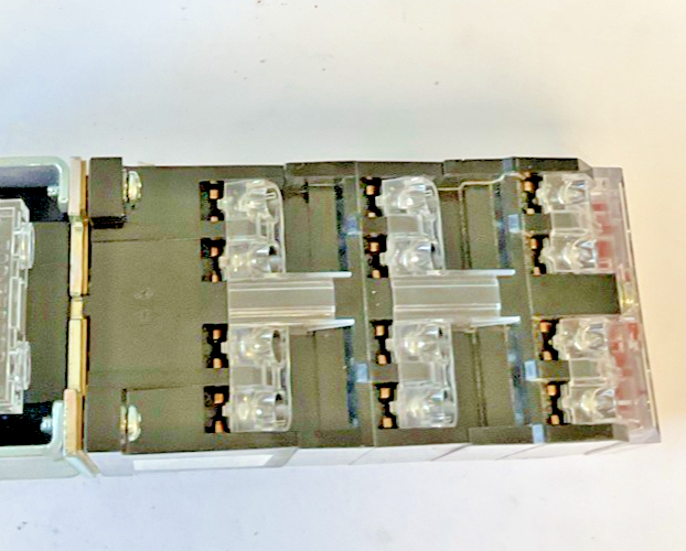 ALLEN BRADLEY 700S-DCPK1020Z24 SAFETY RELAY SER.E 600VAC13