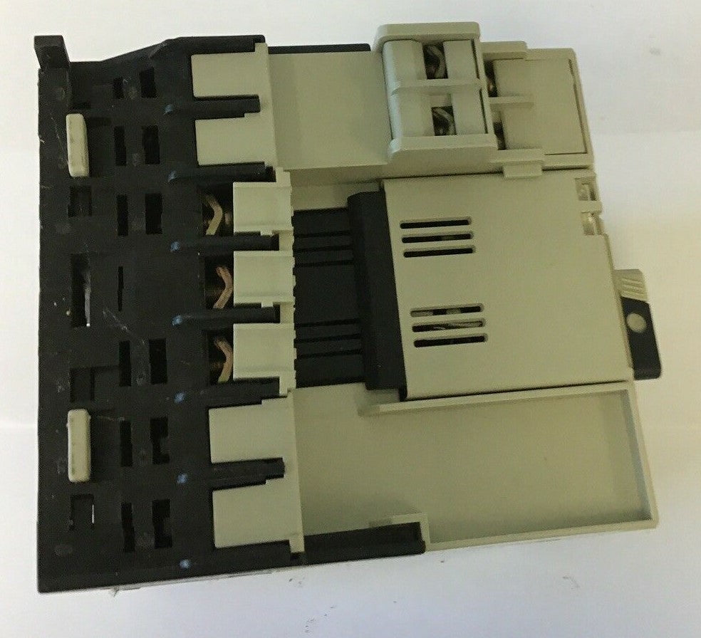 TELEMECANIQUE LD5 LB130 REVERSING MANUAL STARTER 18A 690V 5