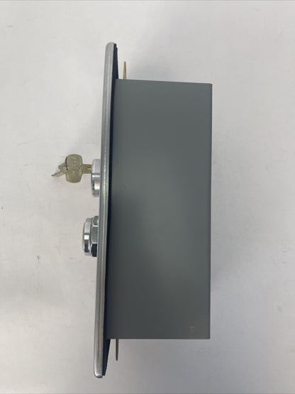 SQUARE D 9001 KZC-297 CONTROL STATION SER A TYPE 4,13 300VAC7