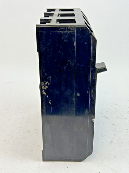 ITE - ET5905 - MOLDED CASE ET-225 FRAME CIRCUIT BREAKER - 175 A, 3 POLE, 600 VAC3