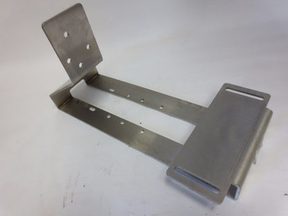 DRESSER 011502-722-002 MOUNTING BRACKET / MODEL 84/85 ACTUATOR SIZE 154/414 19"0