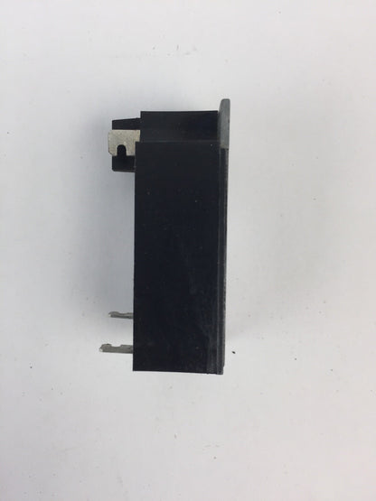 CRYDOM S218 SOLID STATE RELAY INPUT 3.5-8VDC OUTPUT 120VAC 8A1