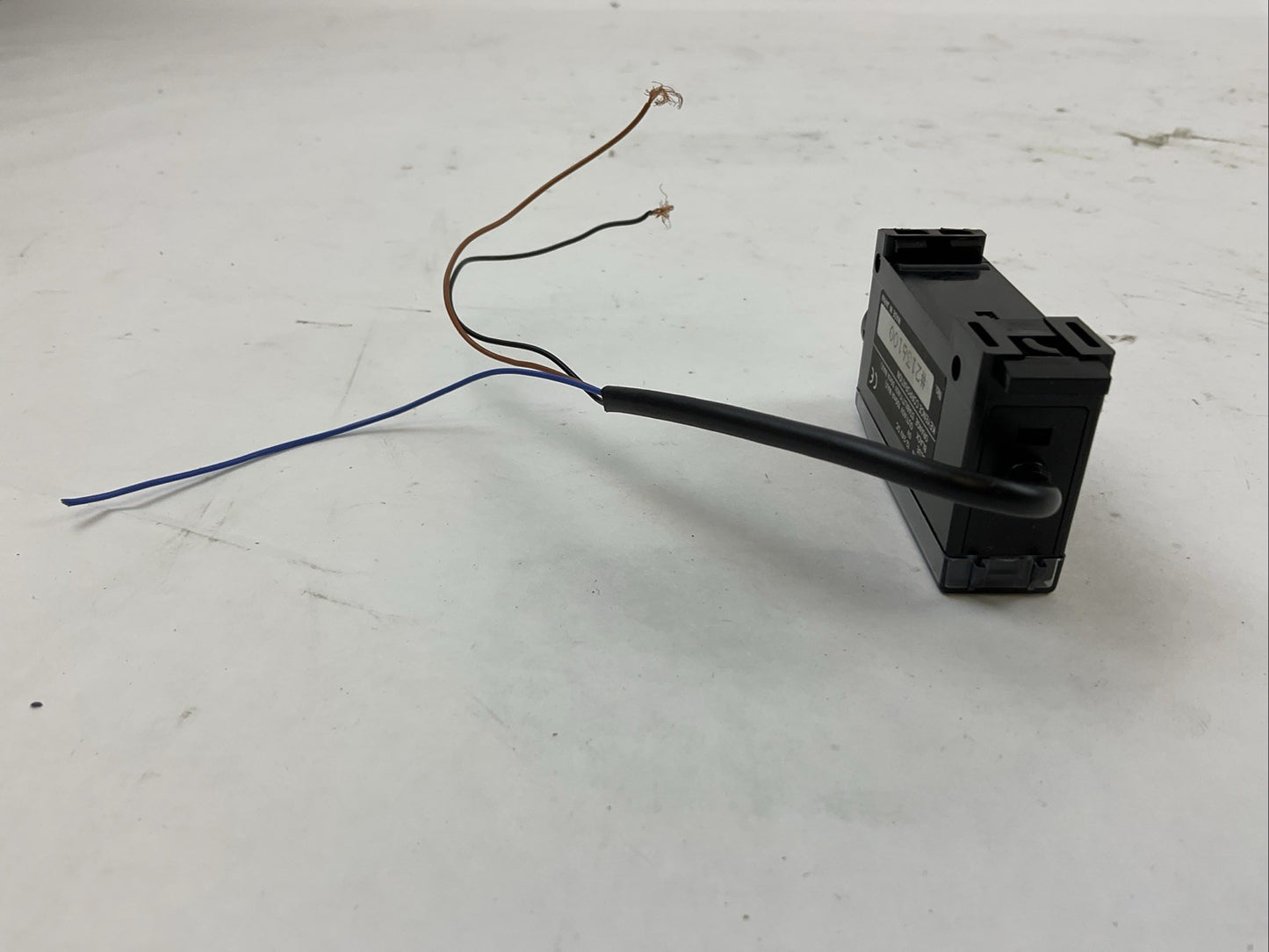 KEYENCE PS2-61 PHOTOELECTRIC SENSOR 12-24VDC5