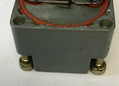 CUTLER HAMMER ED50N1 SER.A1 PRETRAVEL NEUTRAL POS.LIMIT SWITCH OPER. HEAD6