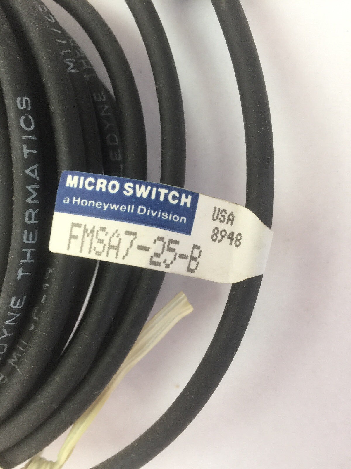 MICRO SWITCH A HONEYWELL DIVISION FMSA7-25-B 89482