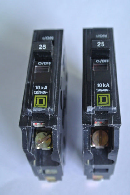 SQUARE D 25A CIRCUIT BREAKERS - LOT of 2 - 120/240V - 5