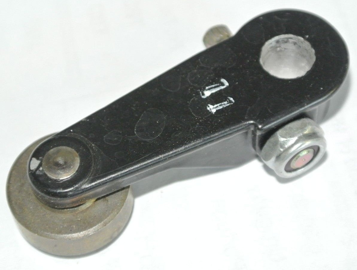 GE CR215GL11 - LIMIT SWITCH ROLLER LEVER 1.5" RADIUS - STEEL ROLLER NEW SURPLUS3