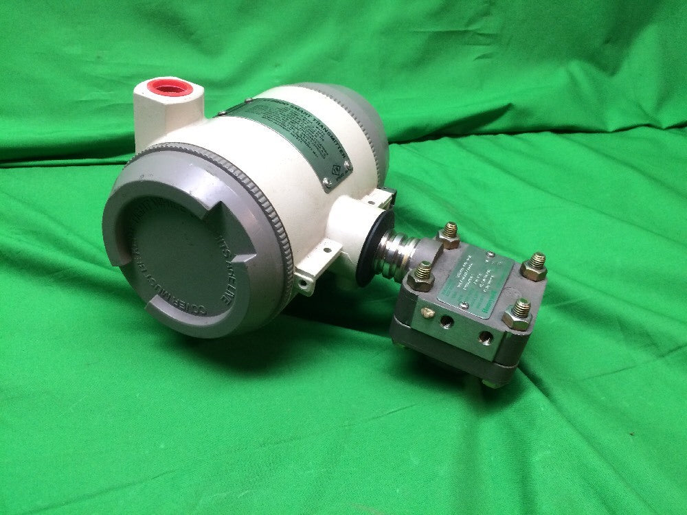 HONEYWELL STG644D-A10-303A TRANSMITTER ST3000 SMART TRANSMITTER STG6443