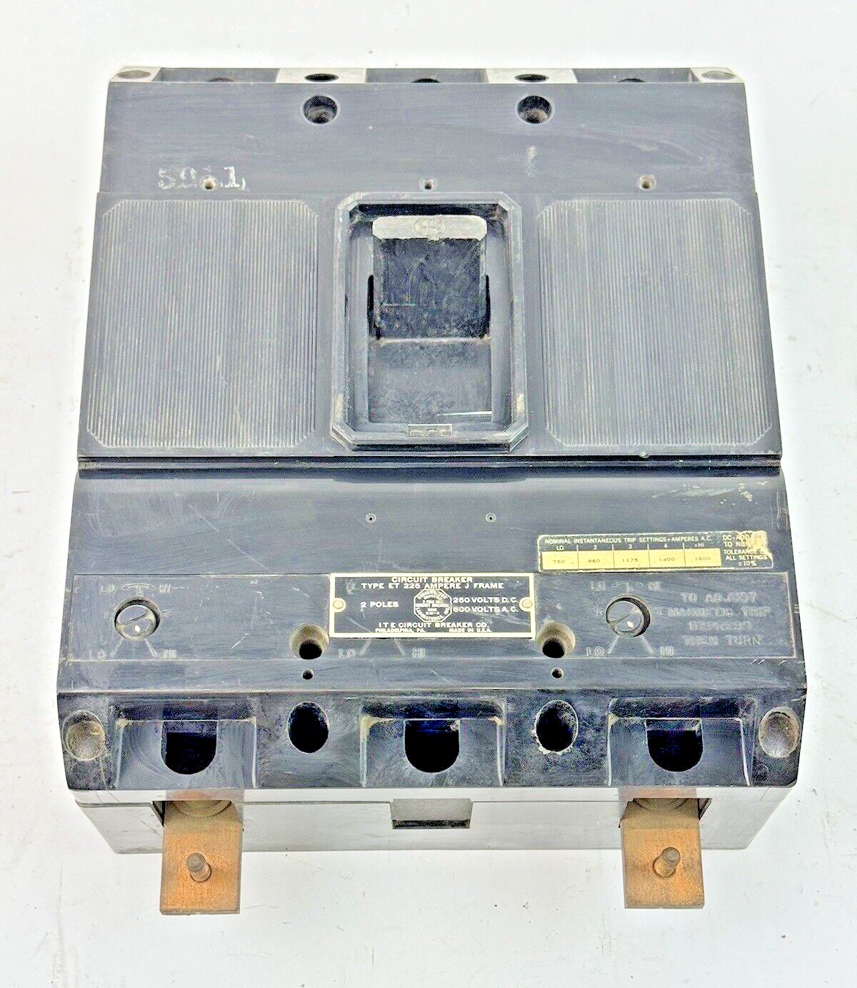 ITE - ET5904 - MOLDED CASE ET-225 FRAME CIRCUIT BREAKER - 150 A, 3 POLE, 600 VAC4