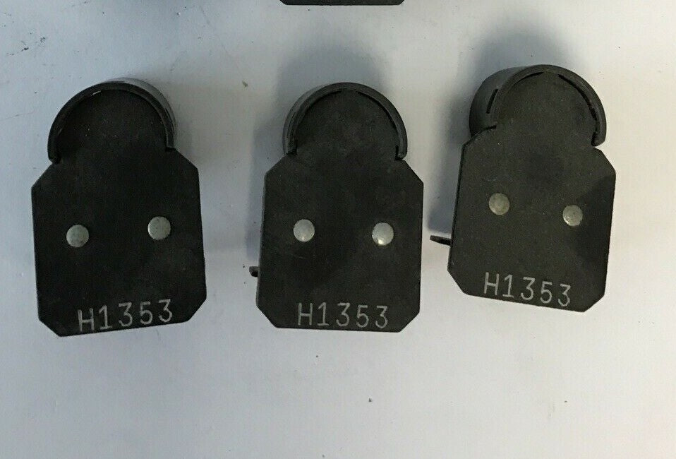 CUTLER HAMMER  9586H135B(3)&9586H1353B(3)&9586H1349B(3)***LOTOF9*** HEATERS2