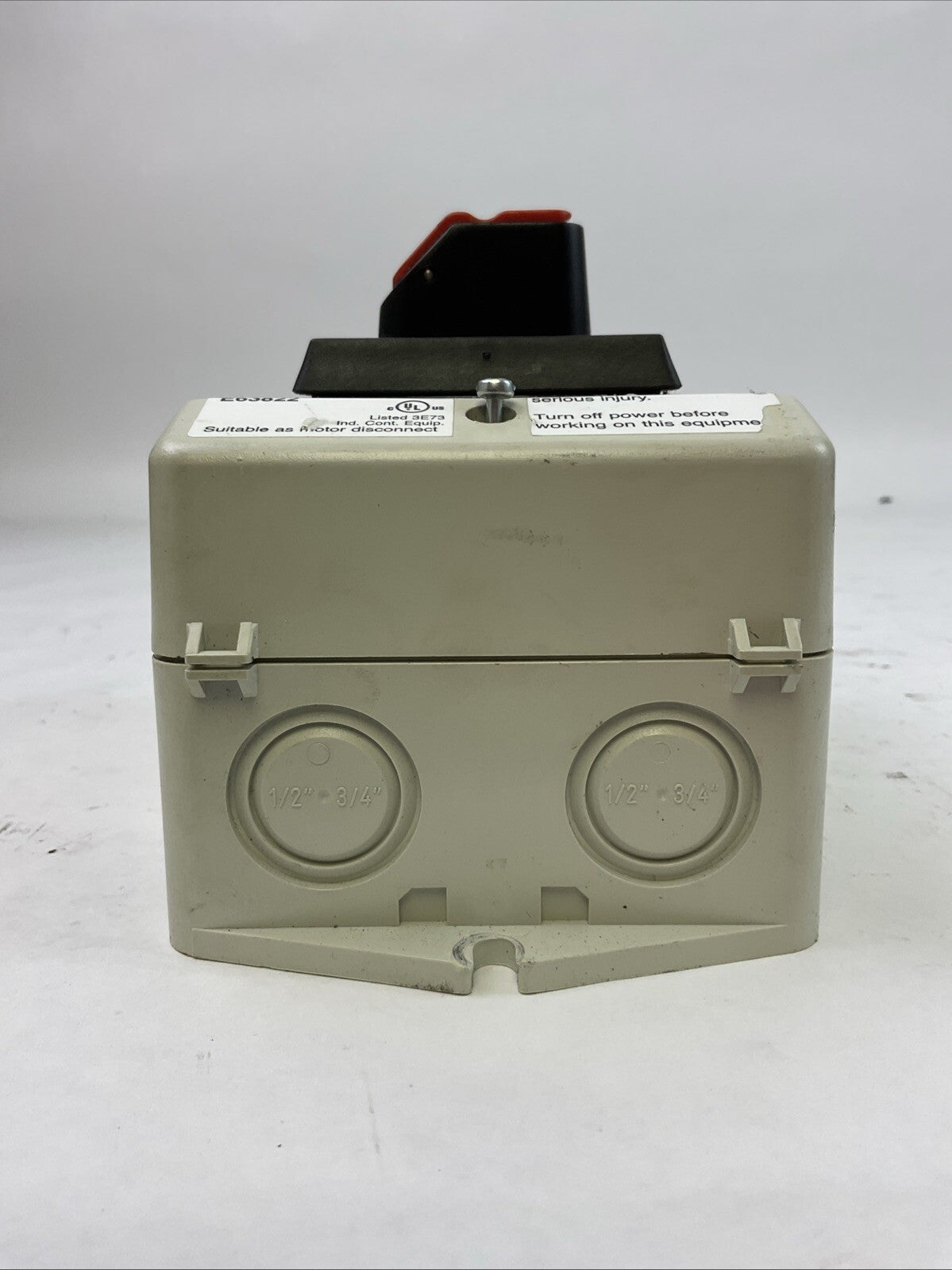 ABB EOT32 DISCONNECT SWITCH 40A 600VAC TYPE 3R, 123