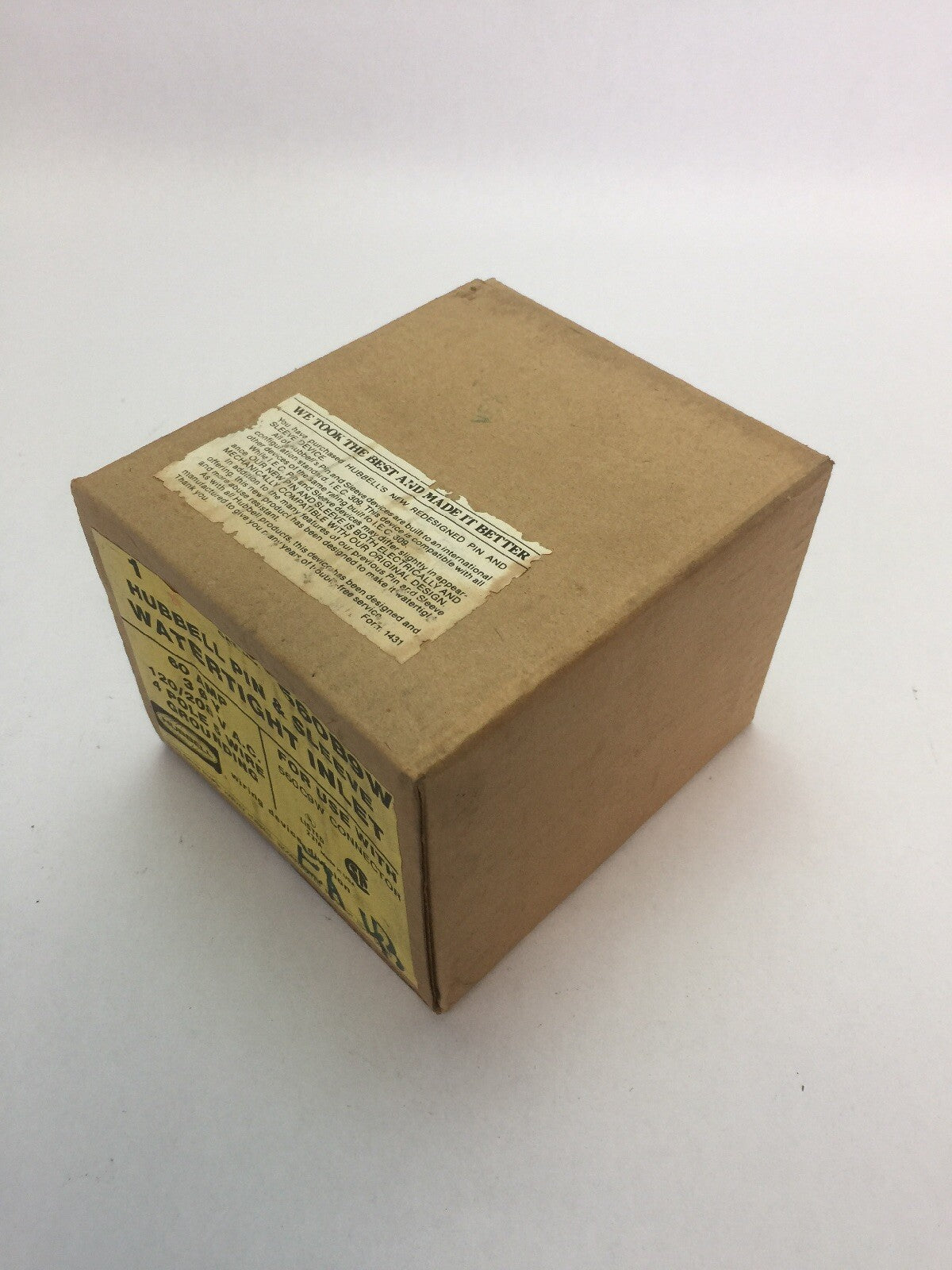 HUBBELL 560B9W PIN & SLEEVE WATERTIGHT INLET 60A 120/208VAC 4 POLE 5 WIRE GROUND1