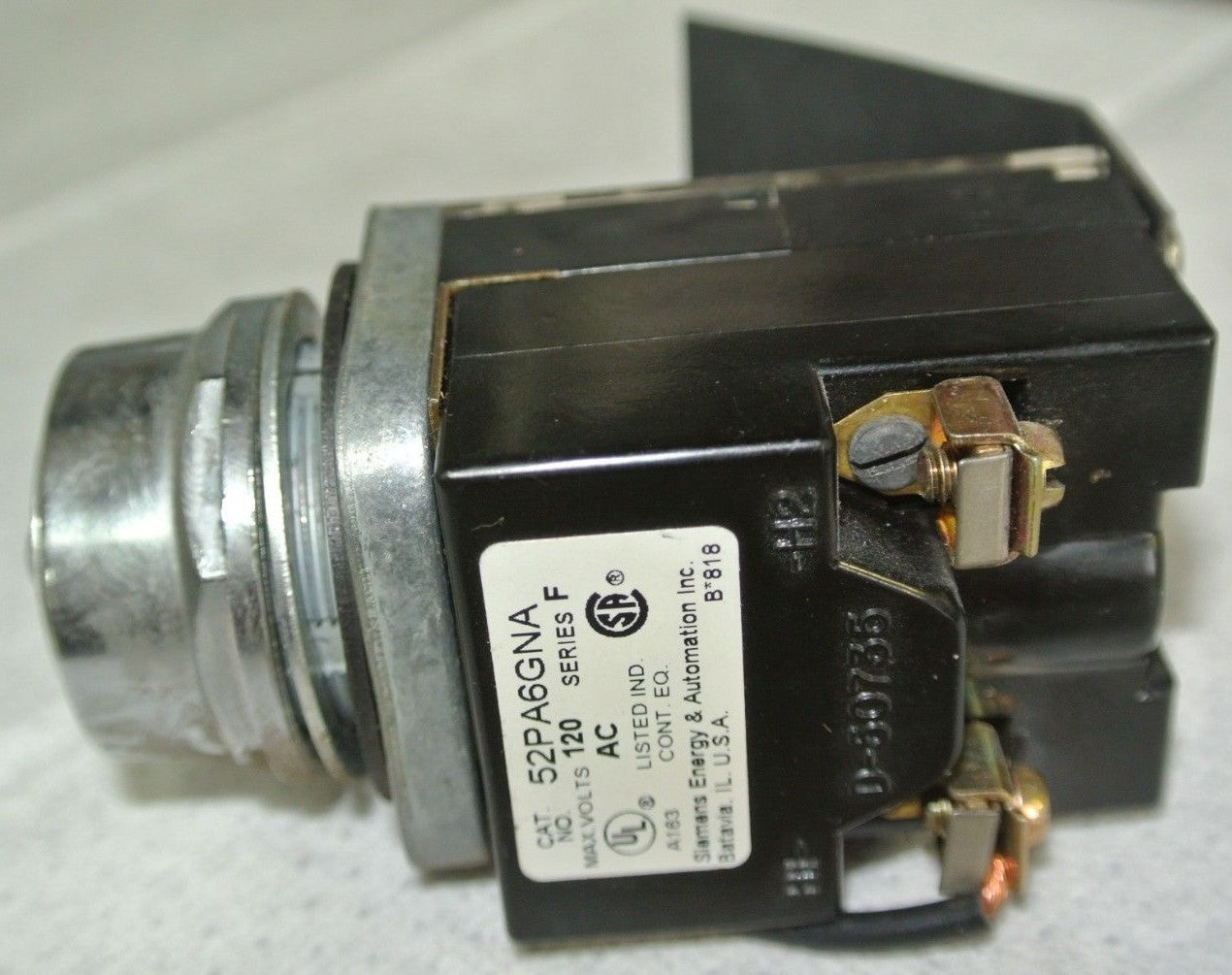 SIEMENS 52PA6GNA Ser. F - PUSH-TO-TEST BUTTON / PILOT LIGHT - NO LENS4