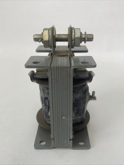 CUTLER HAMMER 10370H246A SOLENOID 440V 60CY6