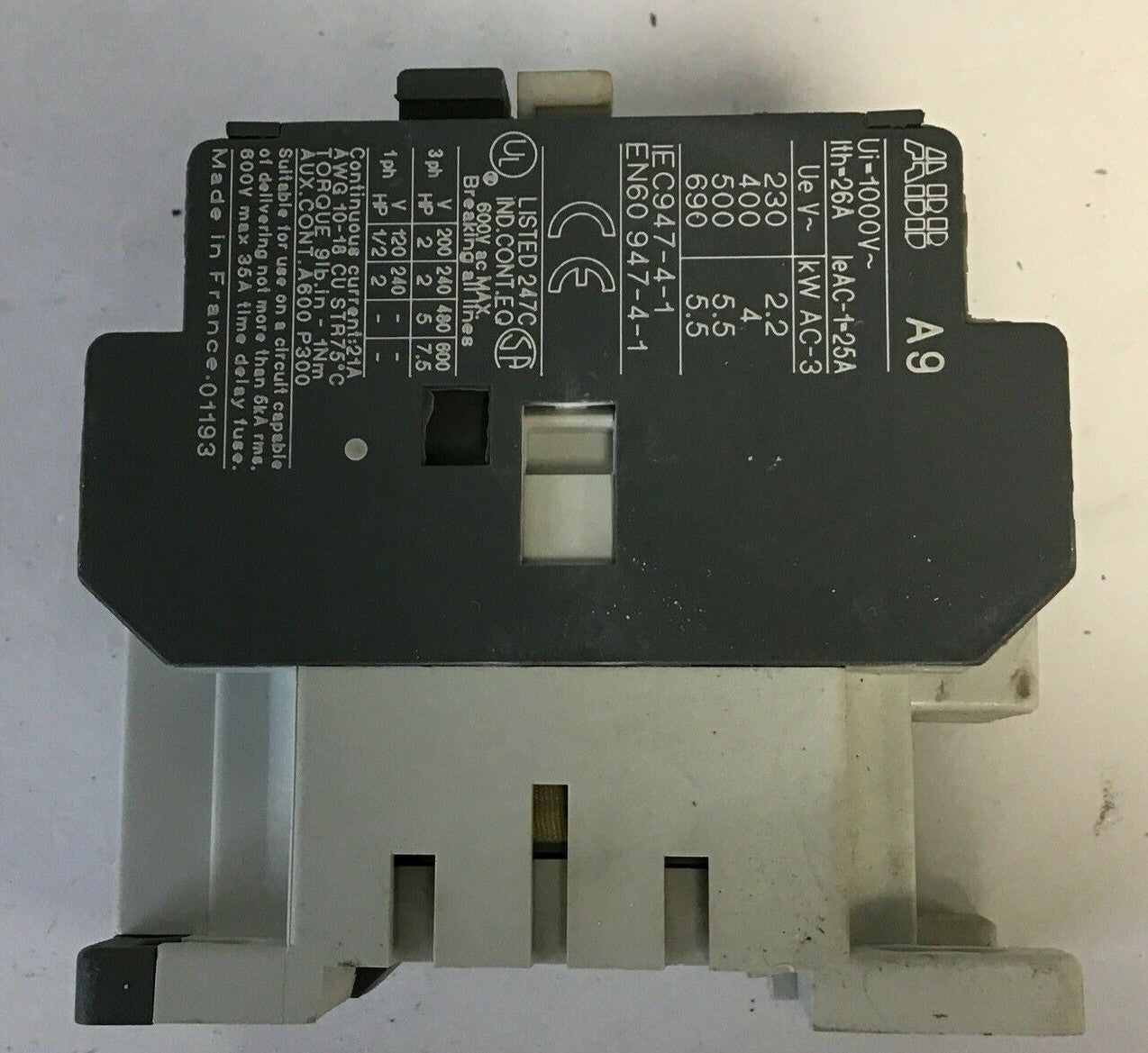 ABB A9-30-01 CONTACTOR 26A 1000VAC 7.5HP ***LOTOF5***7